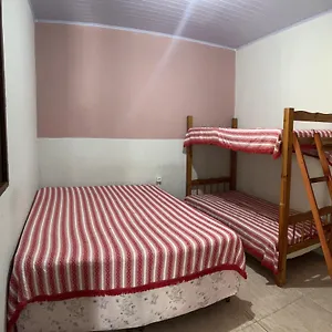  Casa de Férias Kitnet Em 04